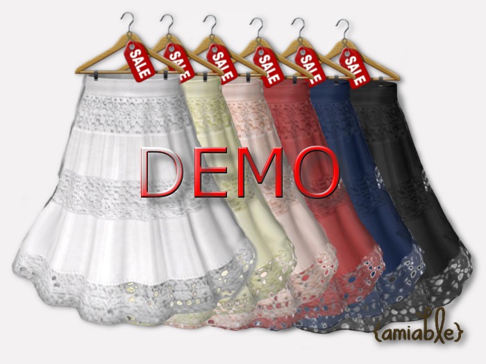 {amiable}Mesh Flared Lace Skirt(DEMO)