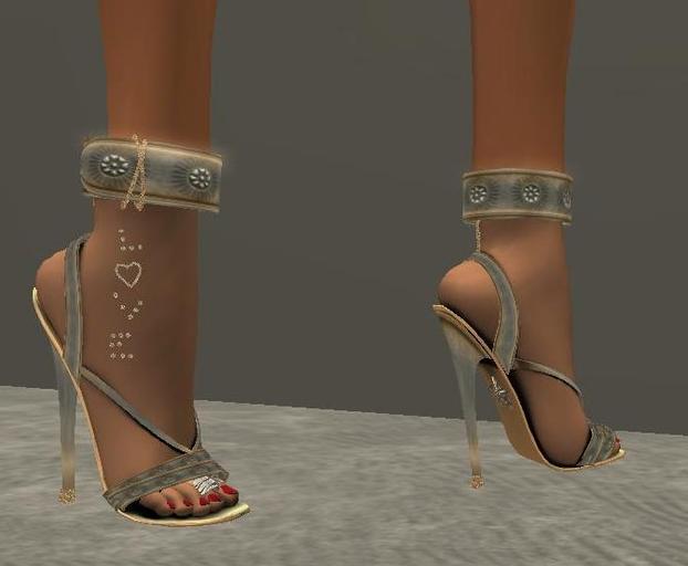 heels-kat a