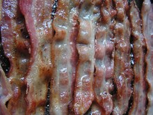 MW  Full Perms bacon frying in pan sound effect efx