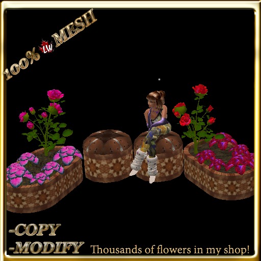 LW_ Mesh Rose Tree with Caladium Planters with 2 Sits - Set 3