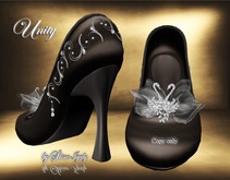 Unity Black Pumps