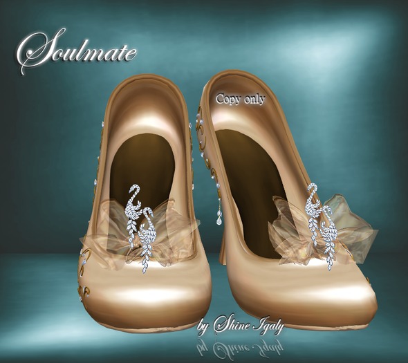 Soulmate Champagne Gold Pumps