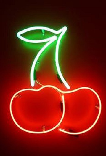 neon cerise freddy creation