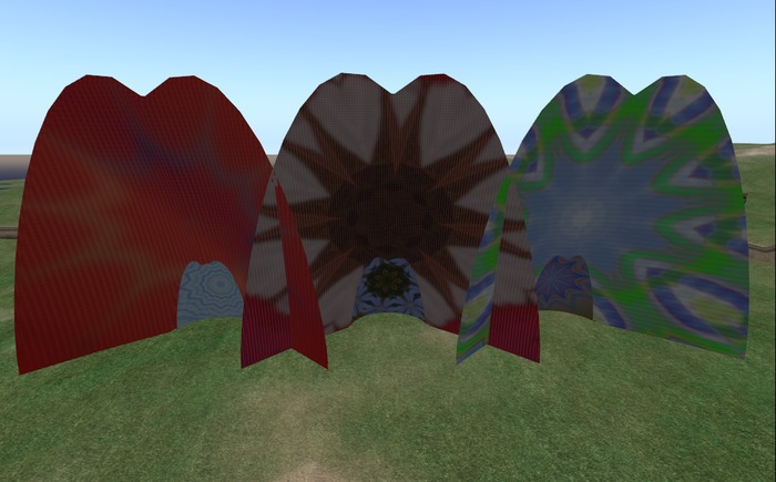 nice curved walk in display with two textures