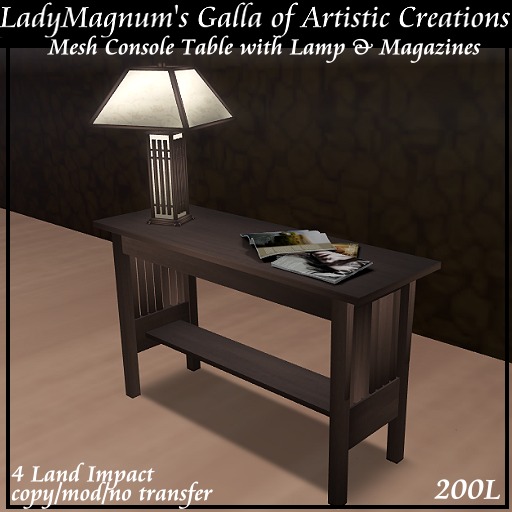 LadyM's Mesh Console Table with Lamp & Mags - No 14