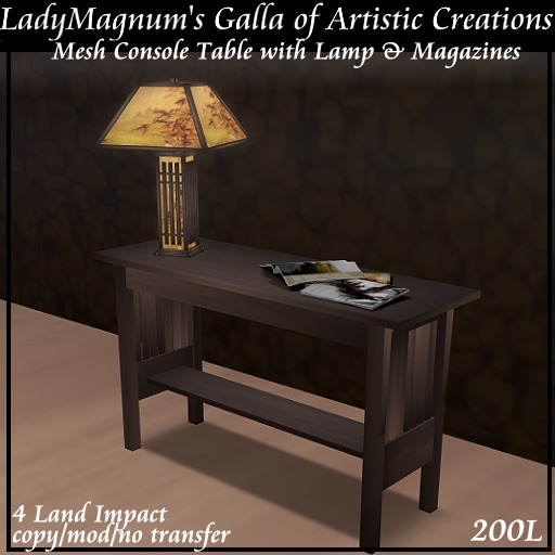 LadyM's Mesh Console Table with Lamp & Mags - No 7