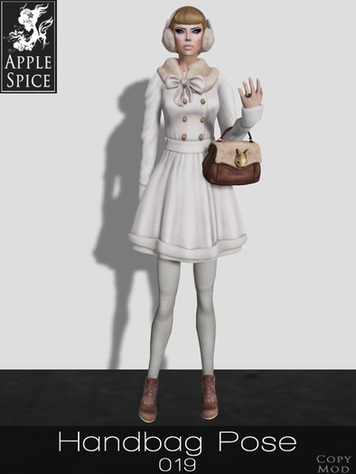 Apple Spice - Handbag Pose 019