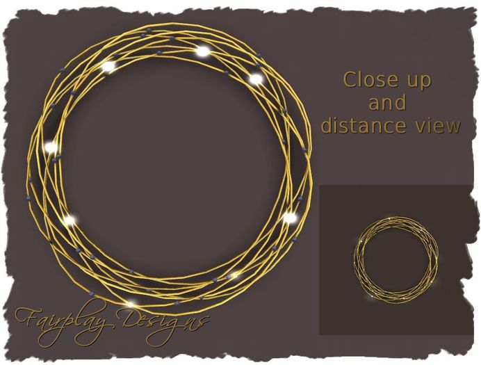 ~Golden Flickering Christmas Wreath! Transfer Only