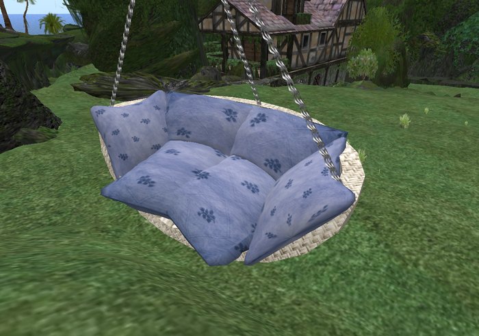 Swing Basket White & Blue Boxed