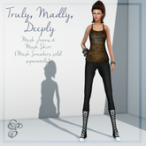 Entice - Truly, Madly, Deeply T-Shirt & Jeans - Brown
