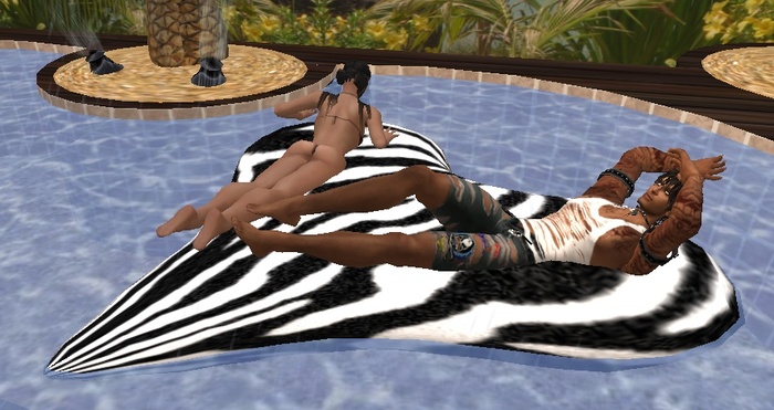 Heart sunbed Zebra
