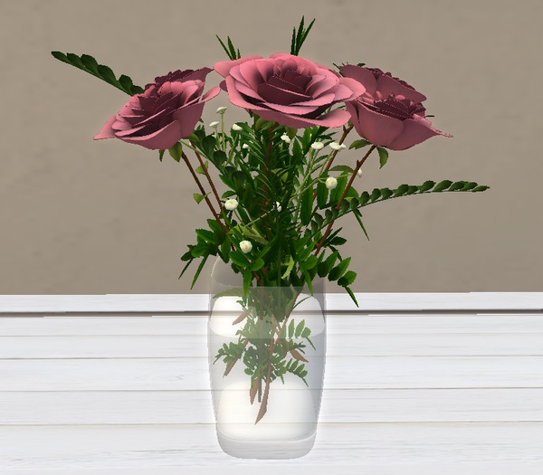 Pink Rose Arrangement In Glass Vase