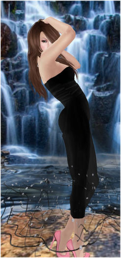 ~*~Shar's Gowns~*~Yolanda