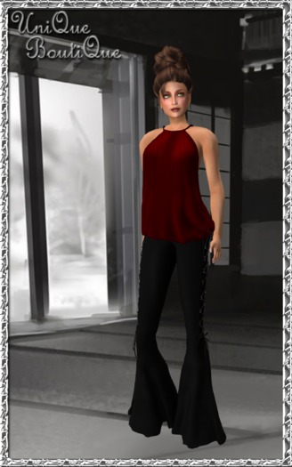 *UniQue* Gabriela In red