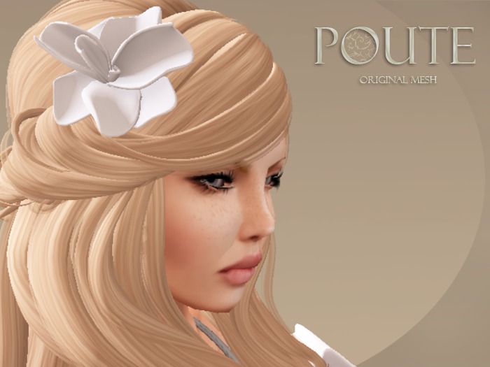 Poute- Harlow Gown- Red