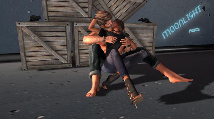 Moonlight Poses - K4 - Kiss IV - Couple Pose