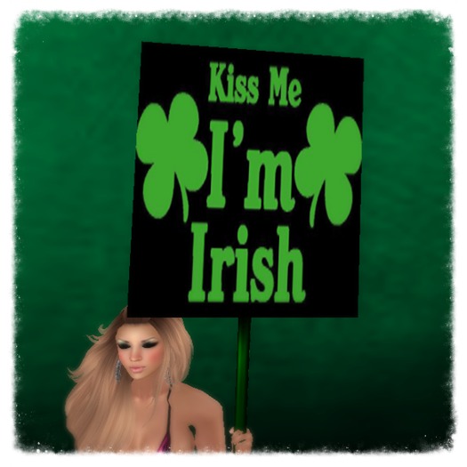 Kiss Me I'm Irish Clover Sign