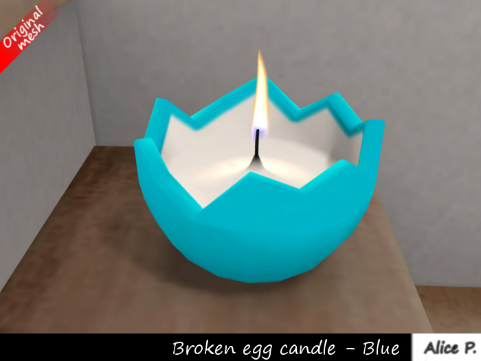 Alice P. - Broken egg candle blue