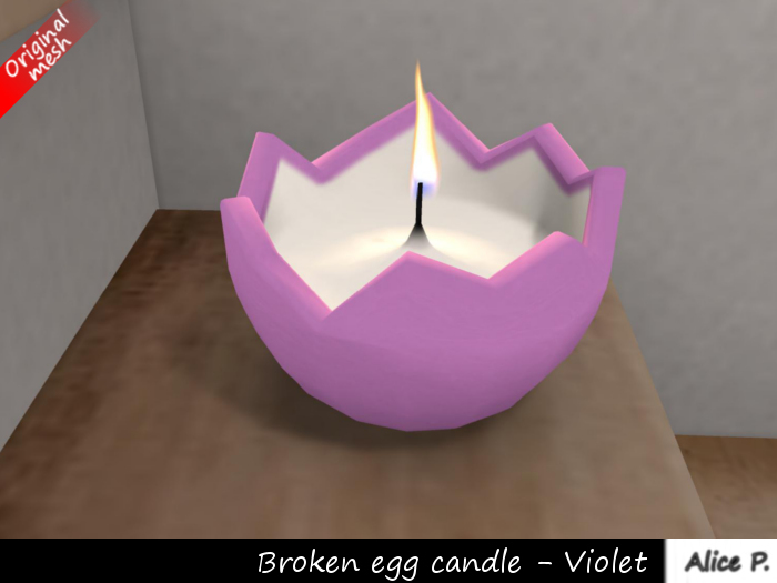 Alice P. - Broken egg candle violet