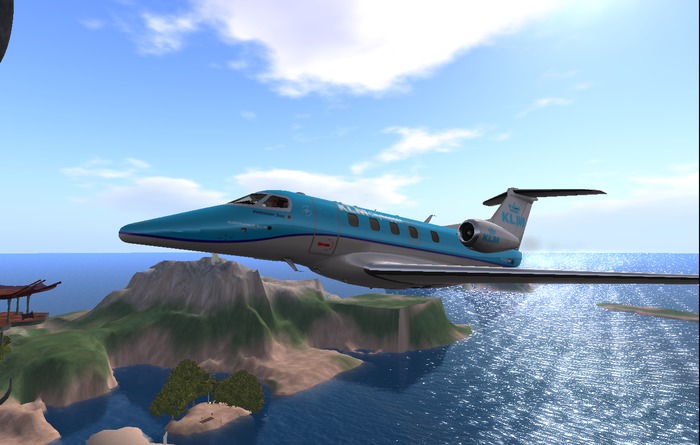 KLM Phenom300