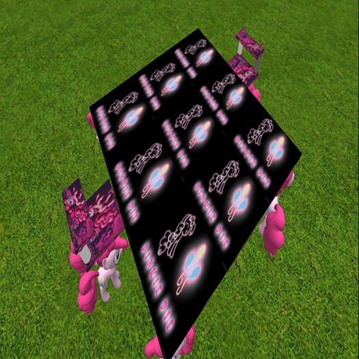 pinkie pie