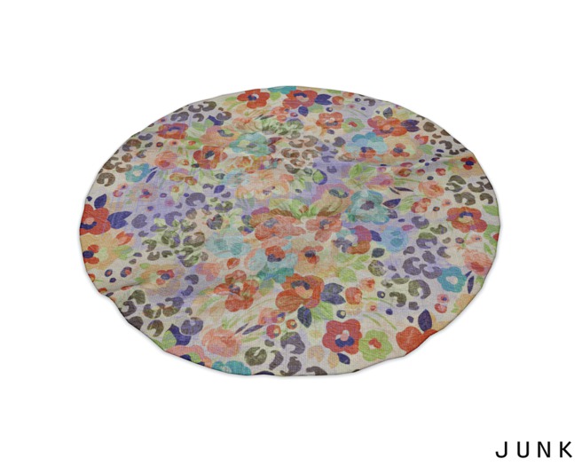 junk. round rug. floral.