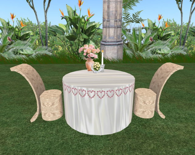 LR Wedding Table with flowers 4 /transfert