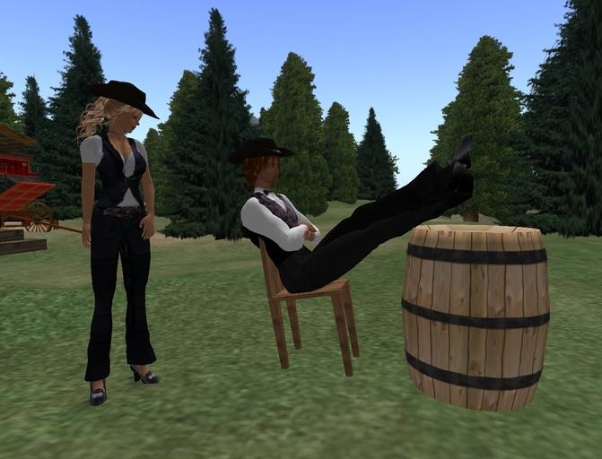 Western Kick-Back Chair with Barrel /Boxed