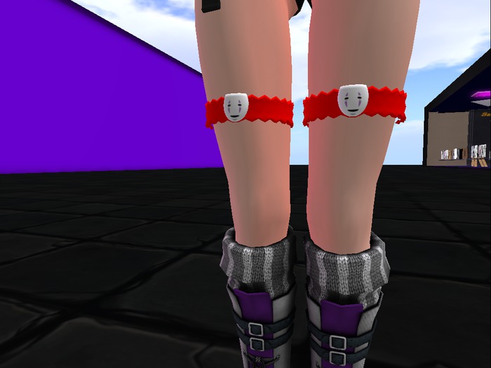 Alu <3- Faceless Garters Red