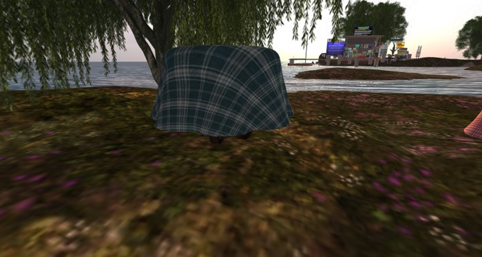 Mars Designs Plaid (Pink/Yellow)Coffee Table