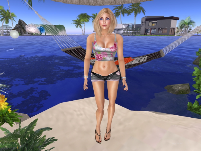 Para's Floral Tank Top & Unbuttoned Denim Shorts Fatpack w/texture HUD