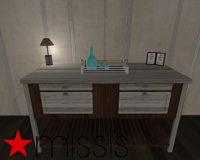 Missi*s side table Gulfport