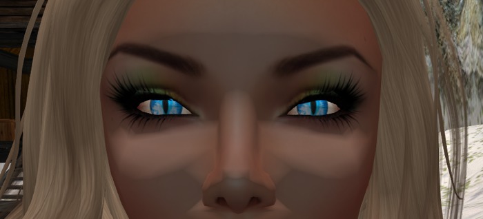 Blue Cat eyes