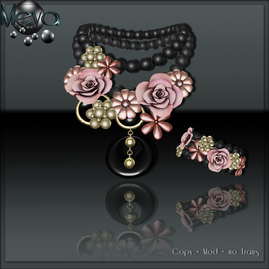 Meva Flower Spheres Set Gold