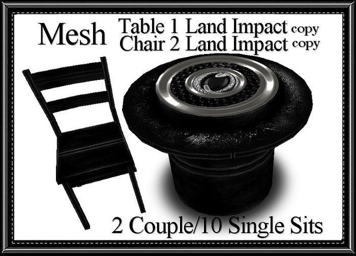 Mesh Table and Chairs Snake