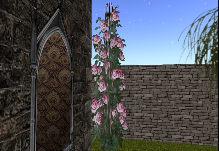 Climing Roses on Iron Post - pink