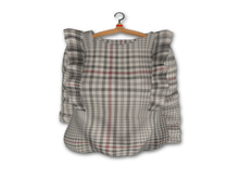 {amiable}Mesh Shoulder Ruffle Long-sleeved Blouse_Check01