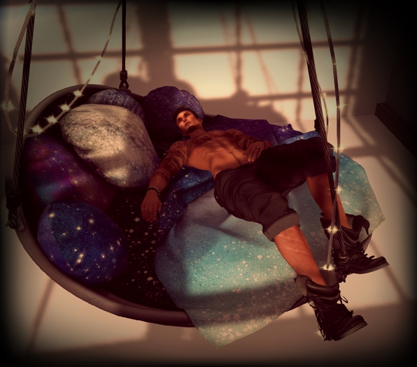 IPose - Laying Man - Free