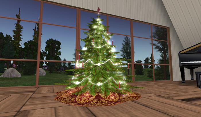 Sculpted Gold & Wine Tree Skirt