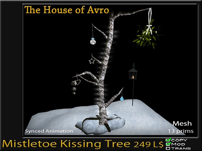 Mistletoe Kissing Tree - Christmas