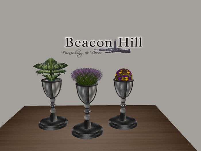 Beacon Hill Mesh - Urn [hammered] Set of 3