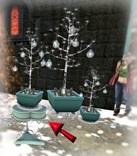 Noel Angels Twinkle Tree 12LI on Table