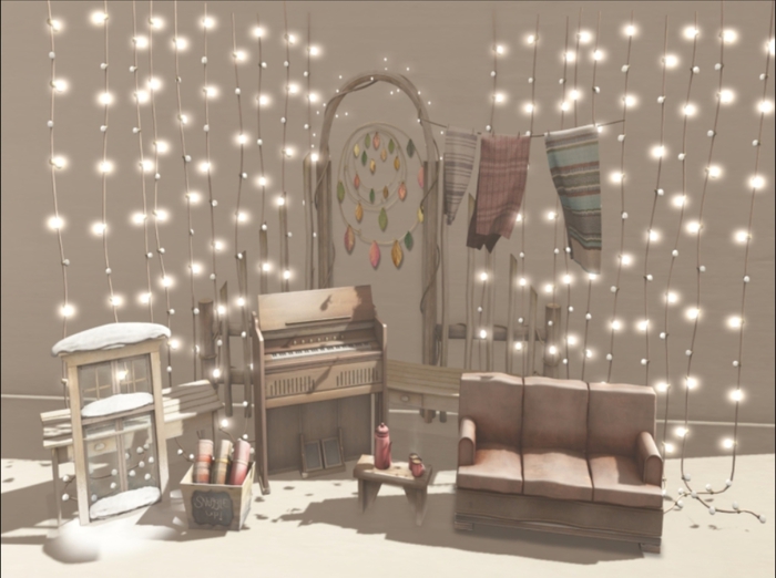 *ionic* Antique Piano RARE