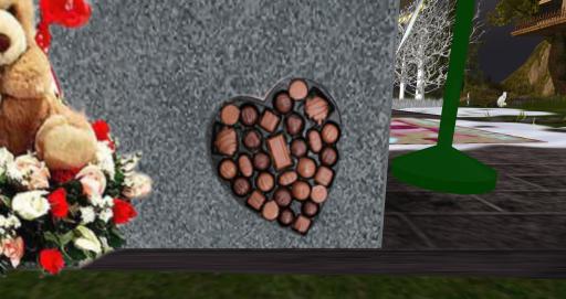 Valentine Chocolates Filled Heart Decor NEW 2015