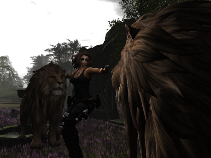 ::CDC Lara Croft facing lions pose **UNPACK**