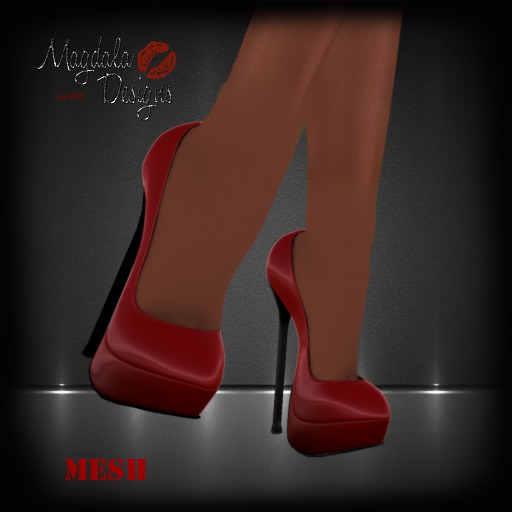 *MD* London Red Pumps