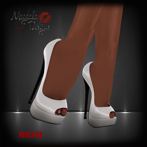 *MD* Milano White Pumps