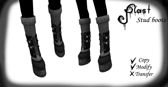 pLAST kemono studded boots