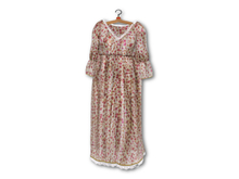 {amiable}Mesh Pedicel Pattern Long Chiffon Dress_Pink