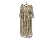 {amiable}Mesh Pedicel Pattern Long Chiffon Dress_Brown